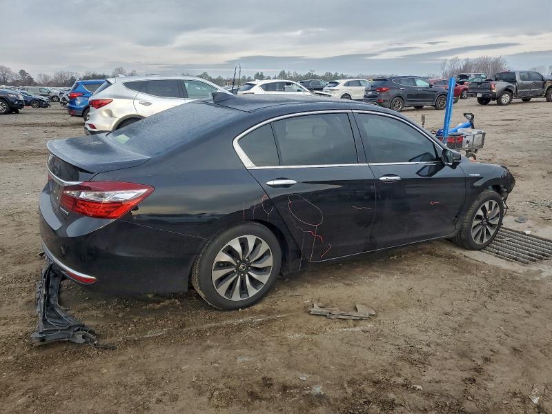 Фото 3 - HONDA ACCORD