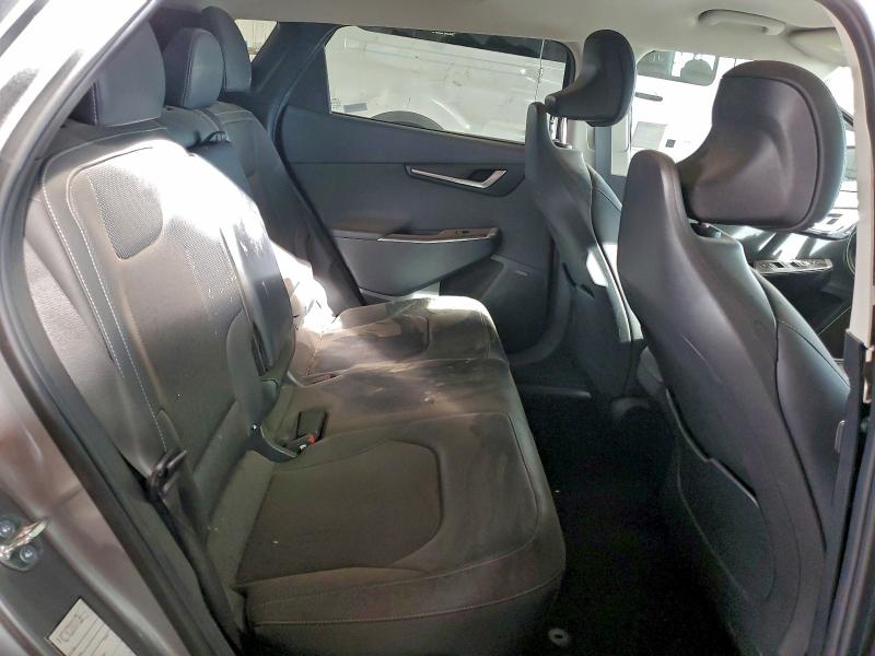 Фото 10 - KIA EV6 LIGHT