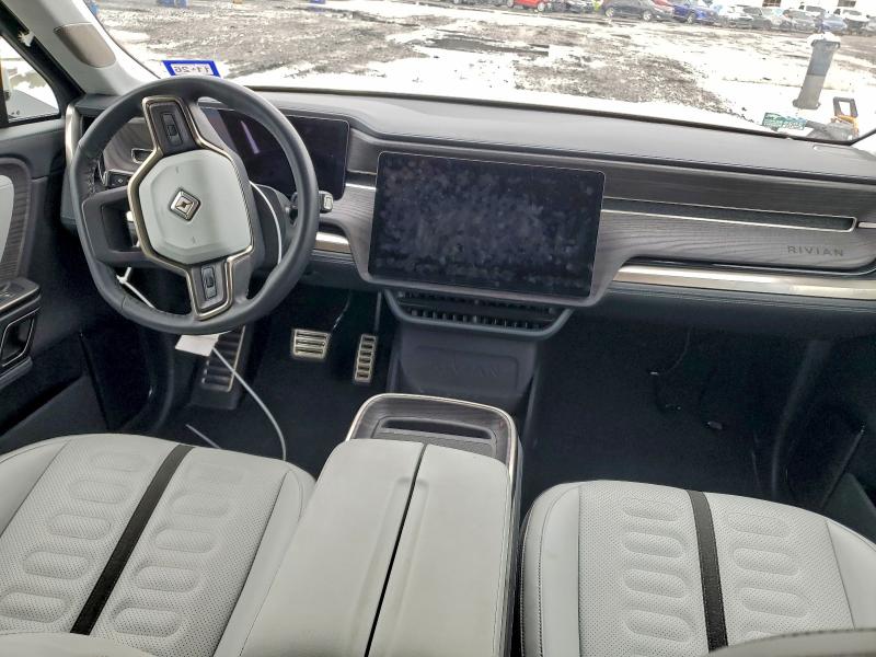 Фото 8 - RIVIAN RIT