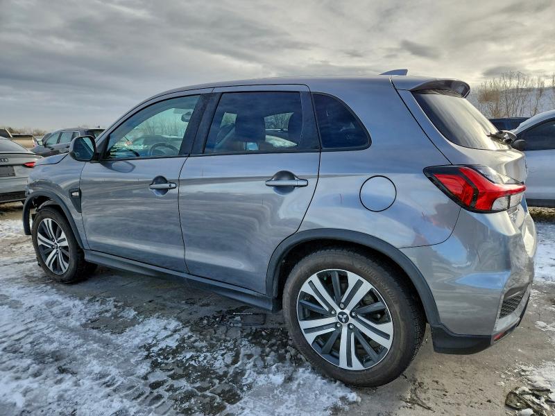 Фото 2 - MITSUBISHI OUTLANDER