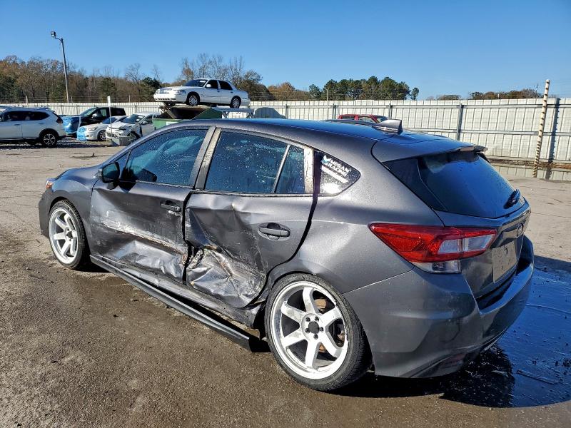 Фото 2 - SUBARU IMPREZA