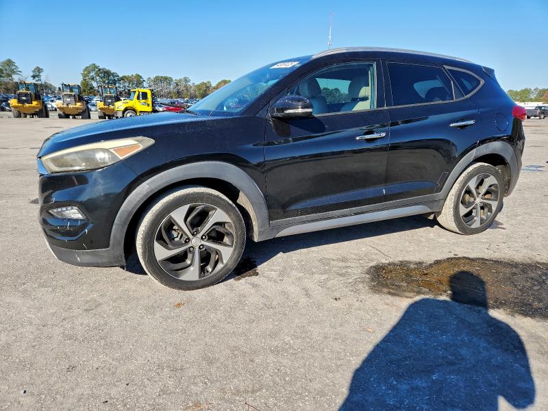 Фото 1 - HYUNDAI TUCSON