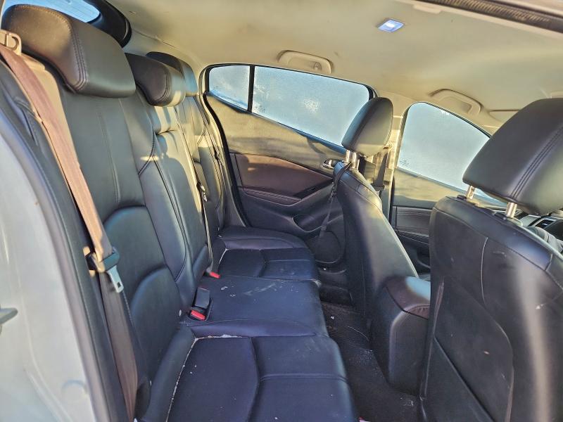 MAZDA 3 2018 VIN JM1BN1L79J1182995