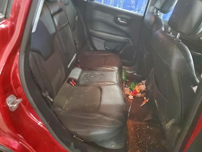 Фото 11 - JEEP COMPASS