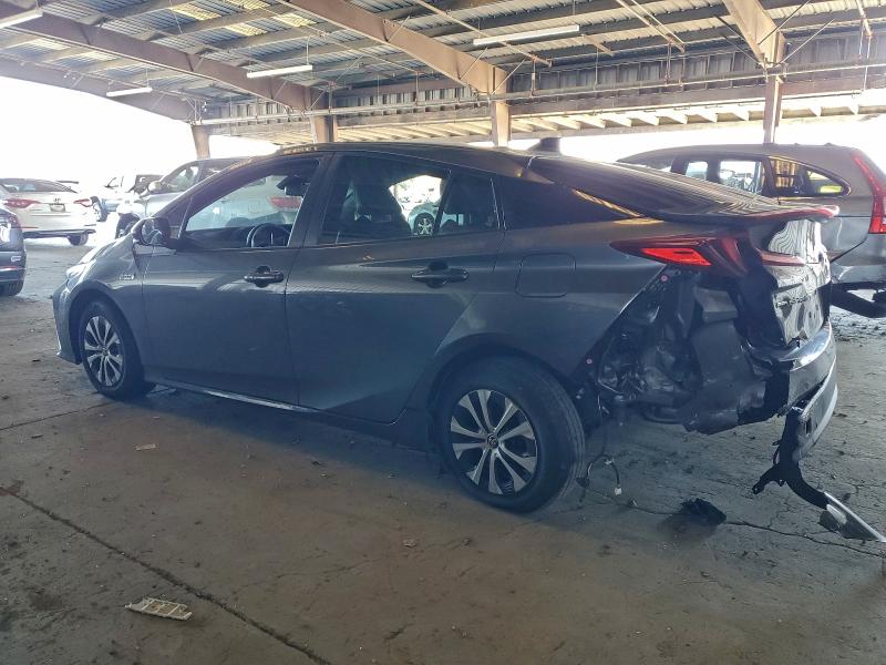 Фото 2 - TOYOTA PRIUS