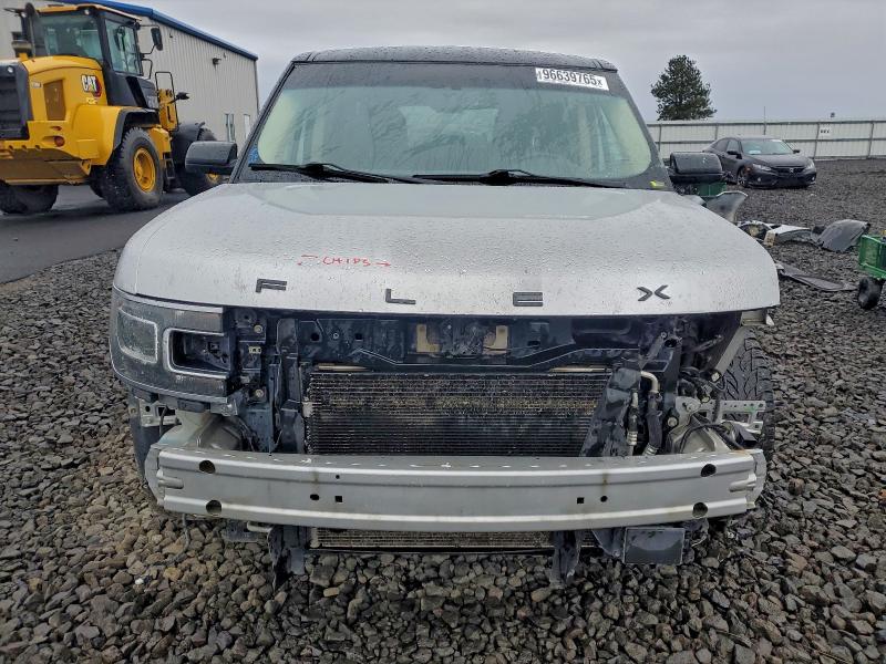 Фото 5 - FORD FLEX