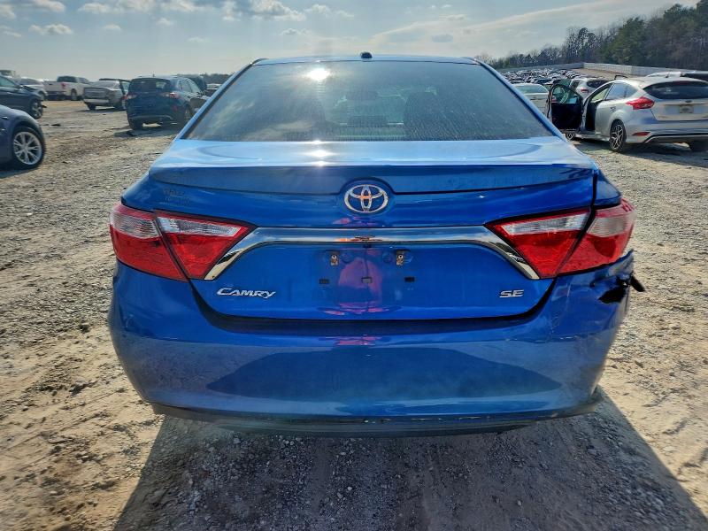 Фото 6 - TOYOTA CAMRY
