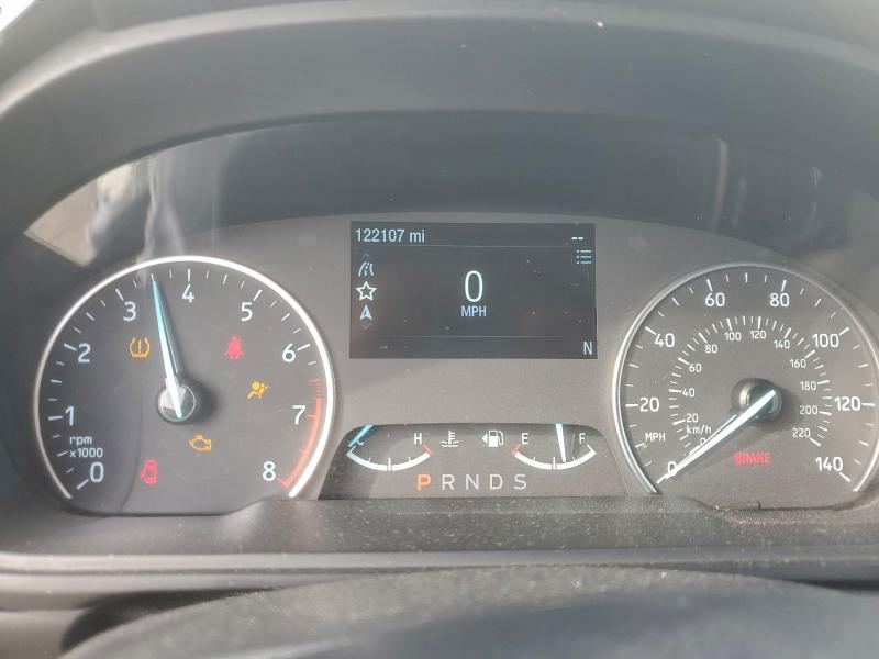 Фото 9 - FORD ECOSPORT