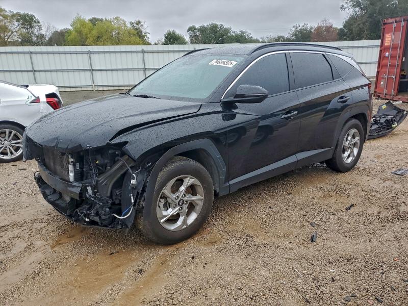 Фото 1 - HYUNDAI TUCSON