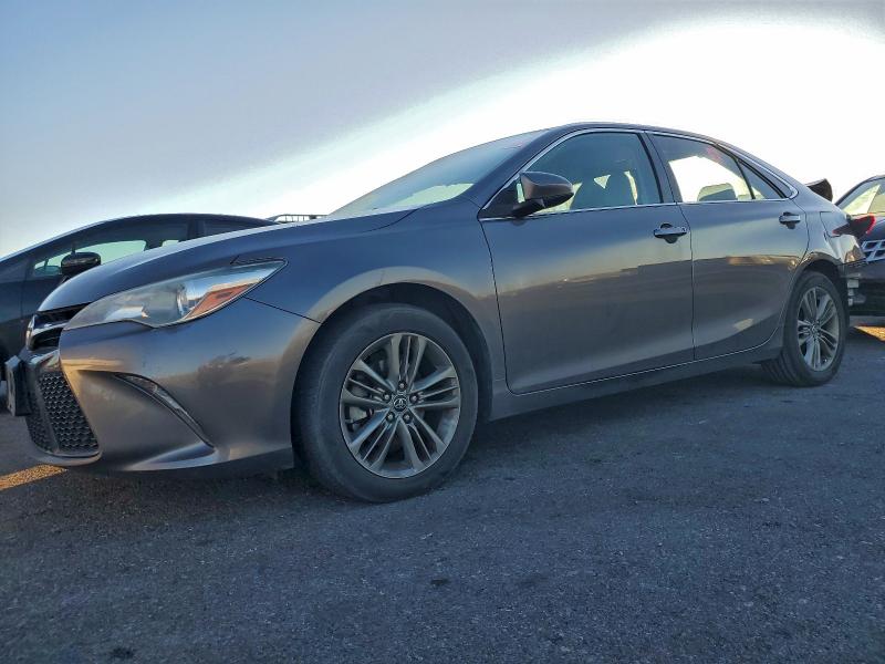 Фото 1 - TOYOTA CAMRY