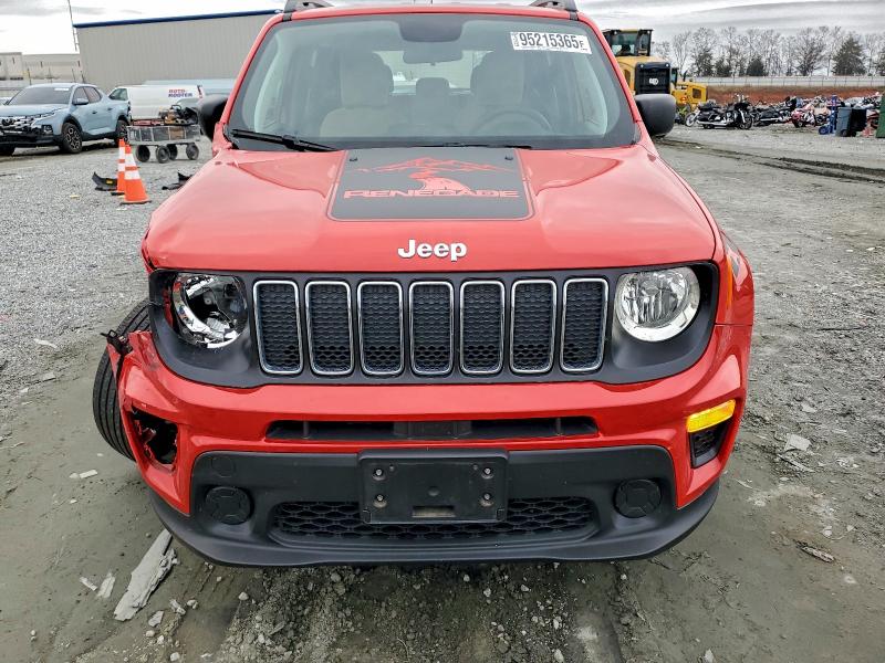 Фото 5 - JEEP RENEGADE