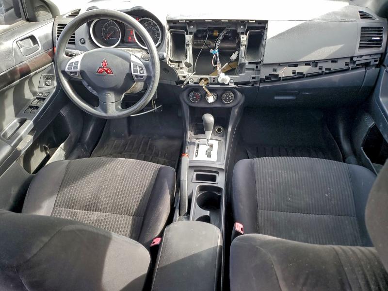 Фото 8 - MITSUBISHI LANCER