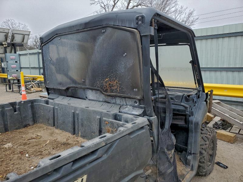 CAN-AM DEFENDER H 2020