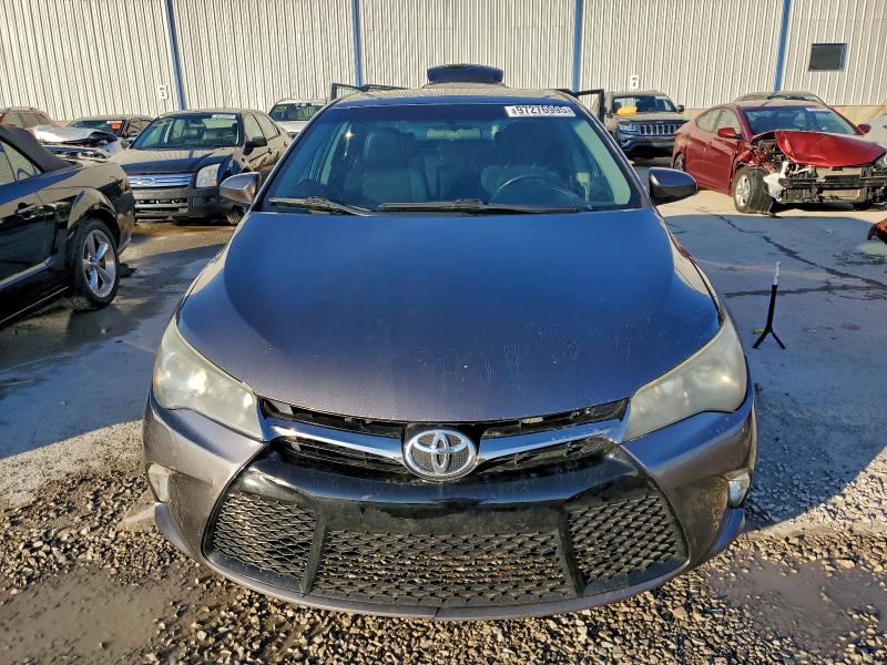 Фото 5 - TOYOTA CAMRY