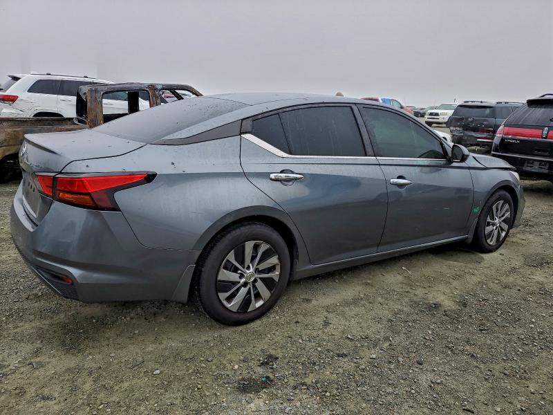 Фото 3 - NISSAN ALTIMA