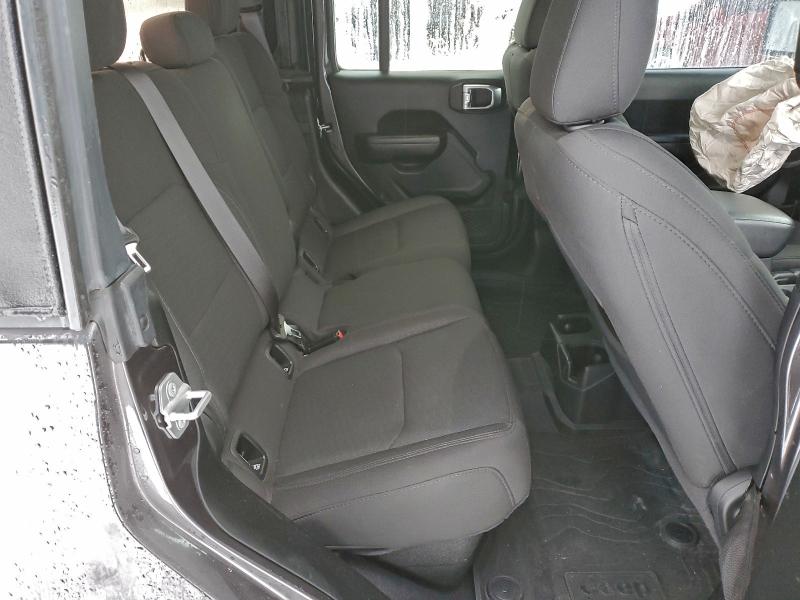 Фото 10 - JEEP GLADIATOR