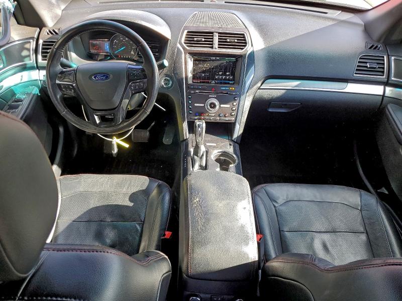 Фото 8 - FORD EXPLORER