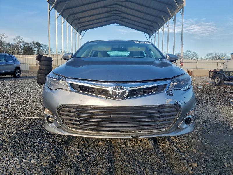 Фото 5 - TOYOTA AVALON