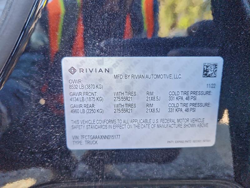 Фото 13 - RIVIAN RIT