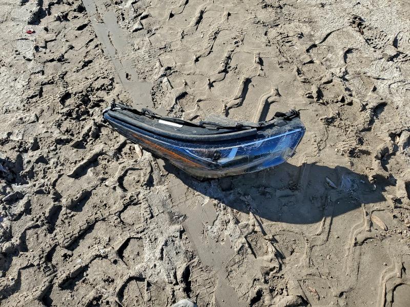 Фото 13 - TOYOTA HIGHLANDER