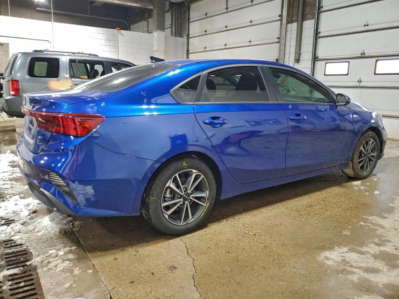 Фото 3 - KIA FORTE