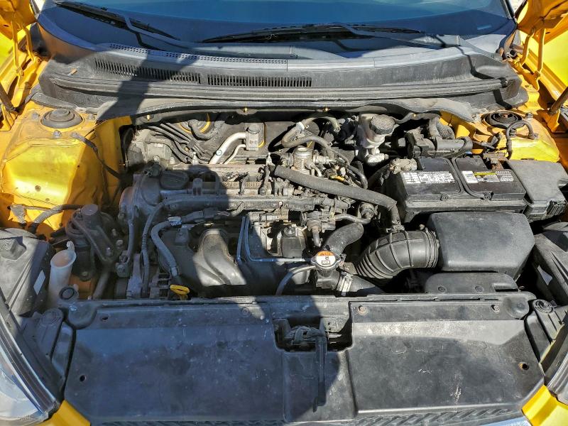 Фото 11 - HYUNDAI VELOSTER