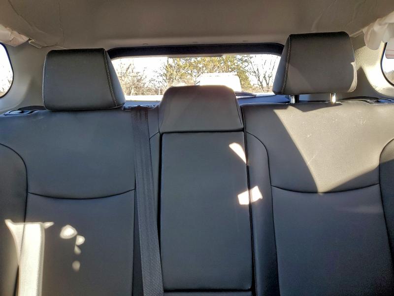 Фото 10 - TOYOTA COROLLA CR