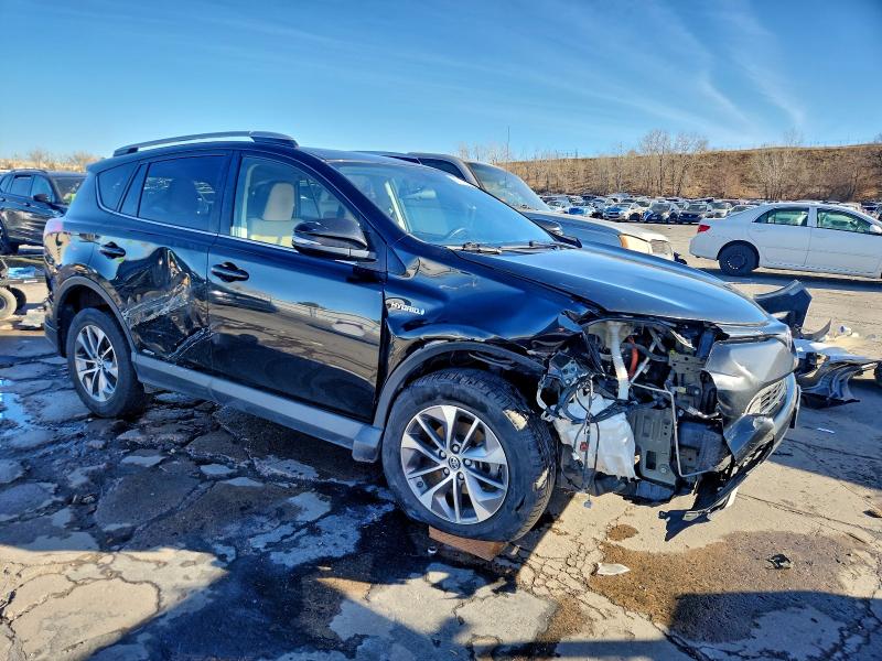 Фото 4 - TOYOTA RAV4