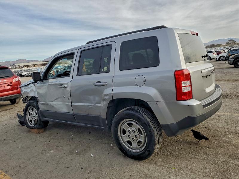 Фото 2 - JEEP PATRIOT