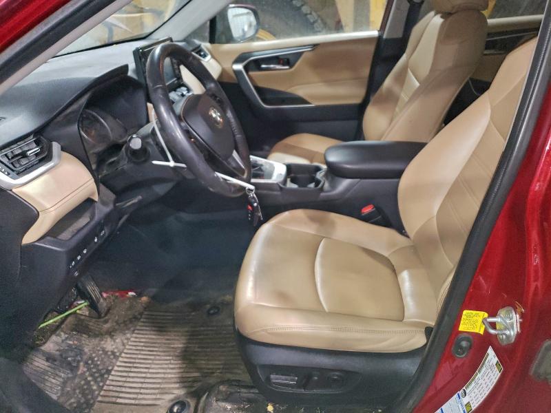 Фото 7 - TOYOTA RAV4