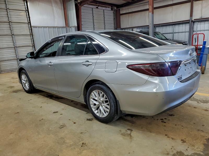 Фото 2 - TOYOTA CAMRY
