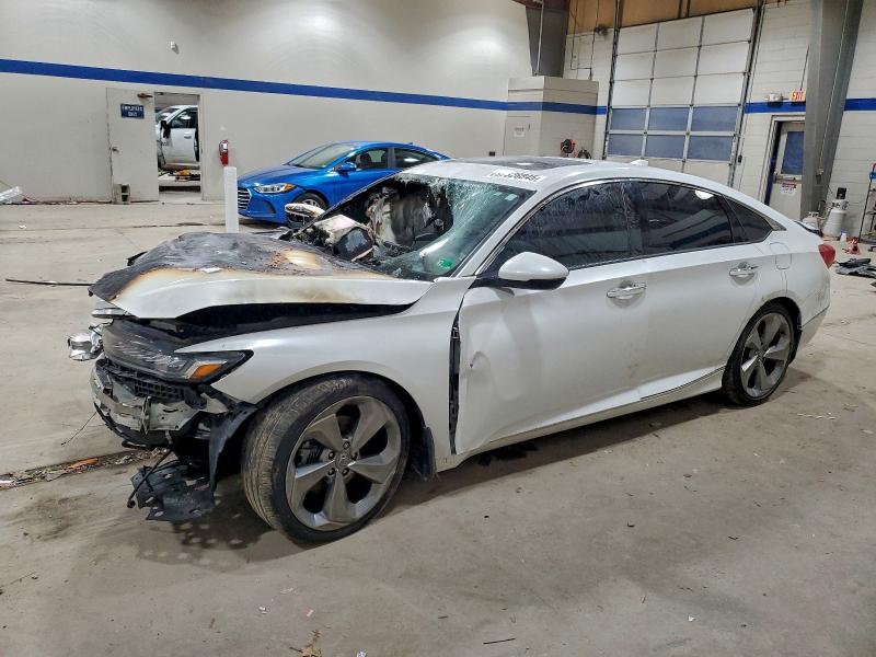 Фото 1 - HONDA ACCORD