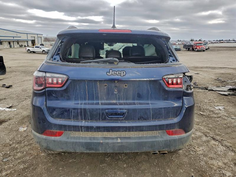 Фото 6 - JEEP COMPASS