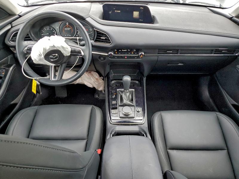 Фото 8 - MAZDA CX30