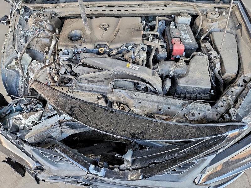 Фото 11 - TOYOTA CAMRY