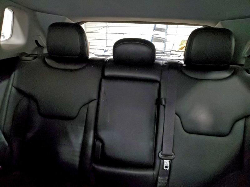 Фото 10 - JEEP COMPASS