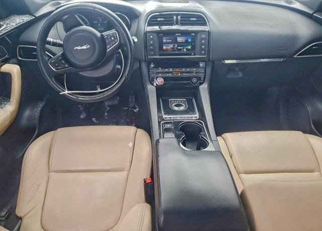 Фото 8 - JAGUAR F-PACE