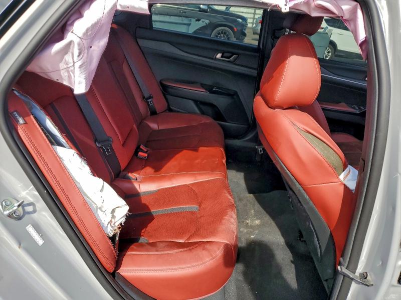 Фото 10 - KIA K5