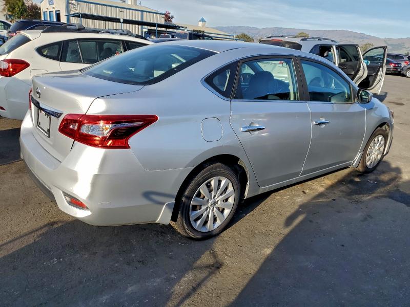 Фото 3 - NISSAN SENTRA