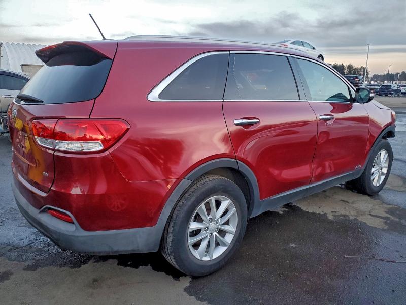 Фото 3 - KIA SORENTO