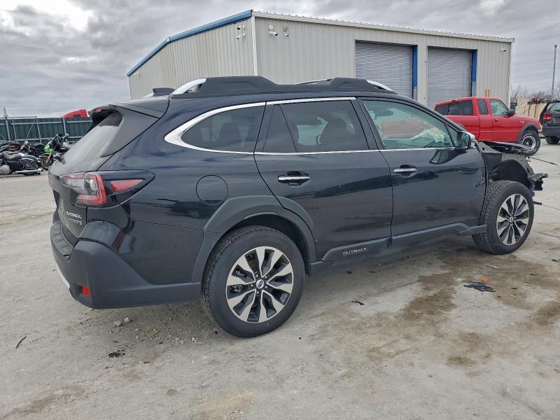 Фото 3 - SUBARU OUTBACK