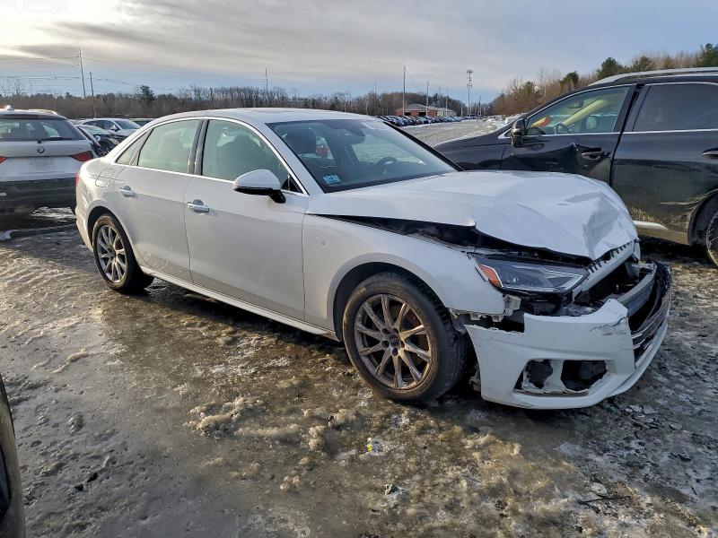 Фото 4 - AUDI A4