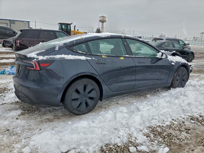 Фото 3 - TESLA MODEL 3