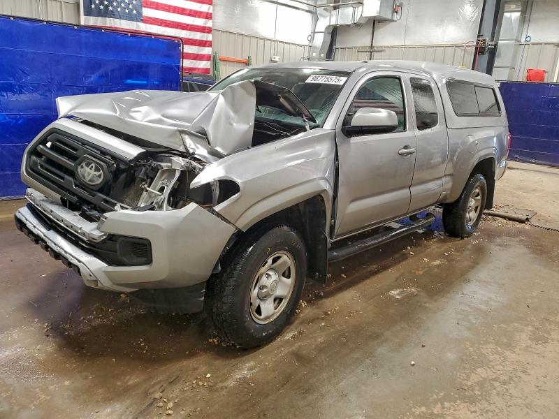 Фото 1 - TOYOTA TACOMA