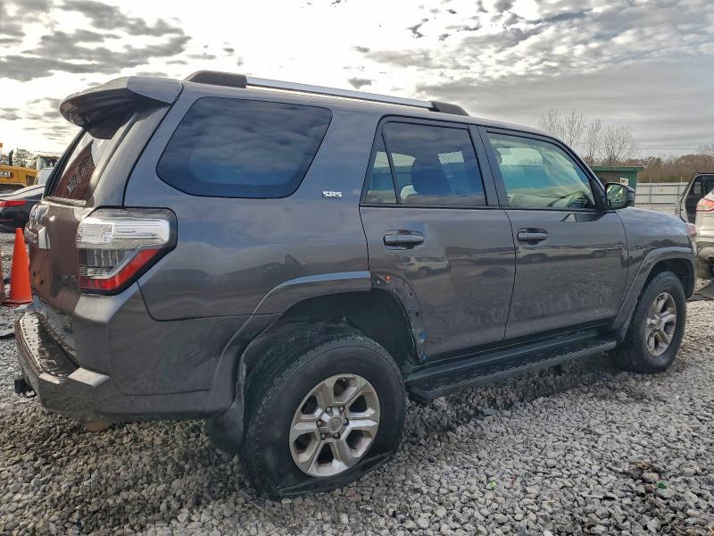 Фото 3 - TOYOTA 4RUNNER