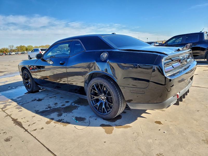 Фото 2 - DODGE CHALLENGER