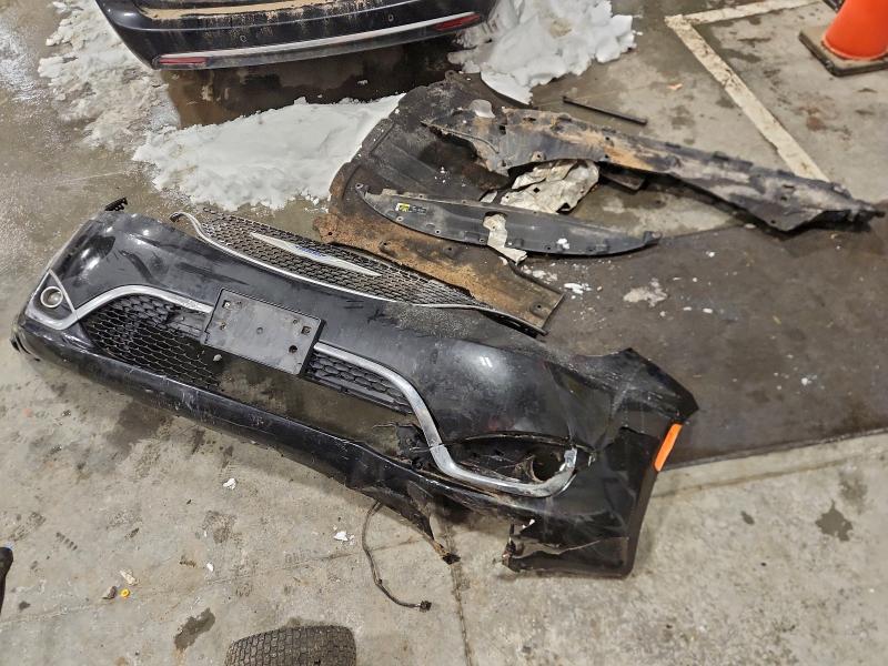 Фото 13 - CHRYSLER PACIFICA