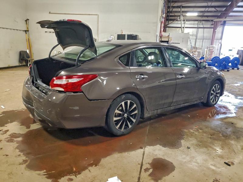 Фото 3 - NISSAN ALTIMA