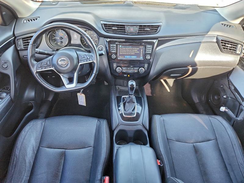 Фото 8 - NISSAN ROGUE