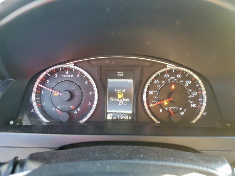 Фото 9 - TOYOTA CAMRY